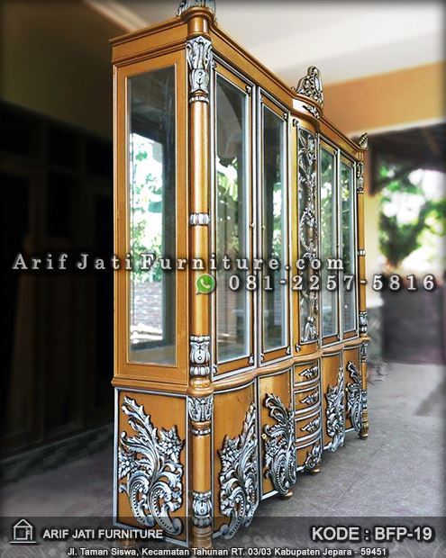Lemari Hias Merak Model Terbaru