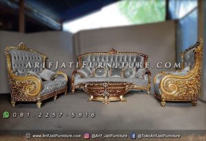 Kursi Tamu Mewah Warna Emas Klasik